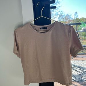 Neutral t-shirt Zara